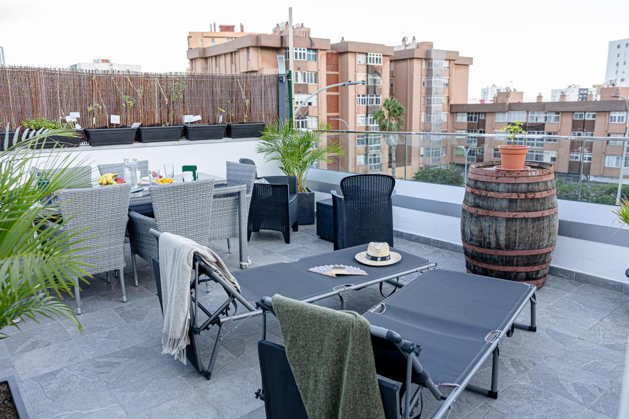 Bambu Suites Vegueta Alquiler Por Habitacion Лас-Пальмас-де-Гран-Канарія Екстер'єр фото